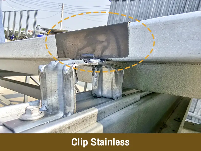 3. ติด Clip stainless และหนีบขา Clip stainless กับแผ่นแรก