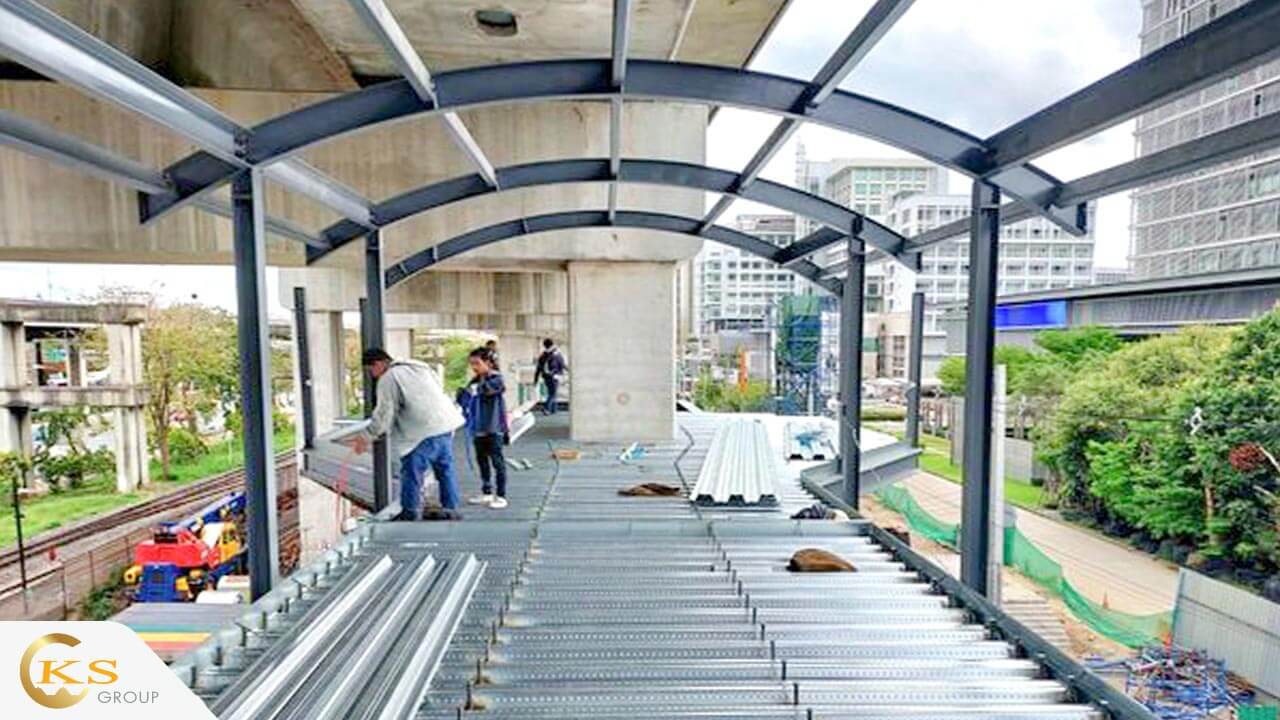 Skywalk สถาบันวิจัยจุฬาภรณ์